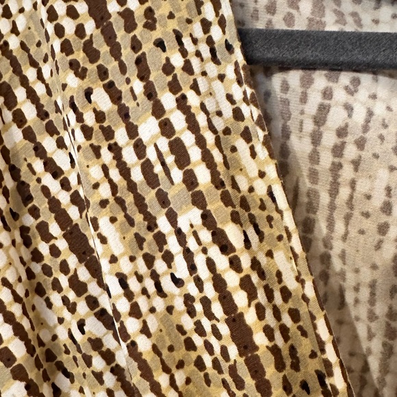 Women’s Faux-Wrap Dress - Picture 7 of 7